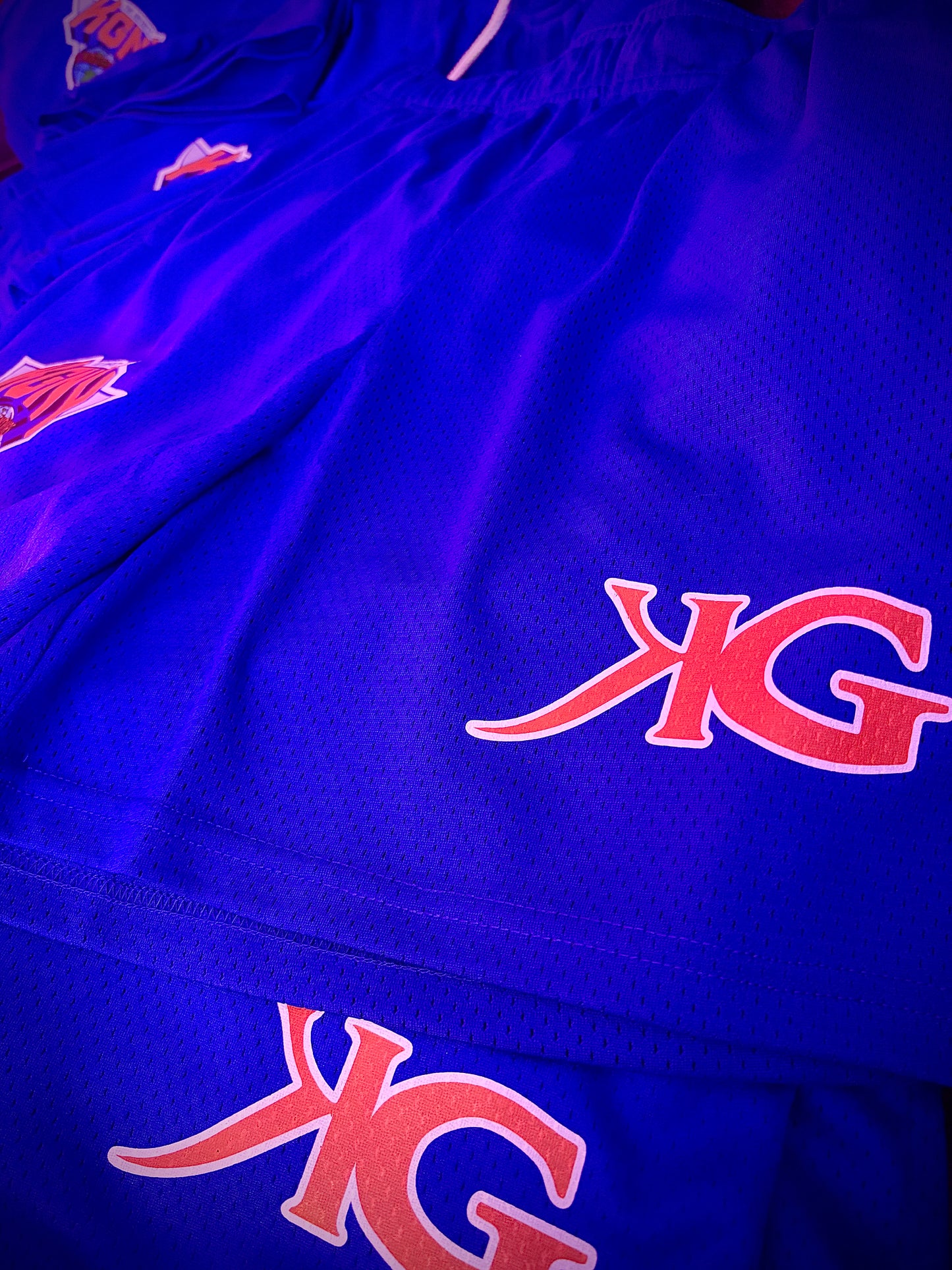 The world is your's infinite KGNY mesh lightweight mesh shorts.